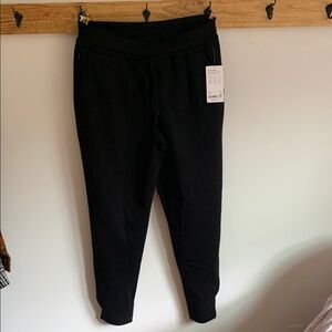 Brand new Athleta women's black joggers
